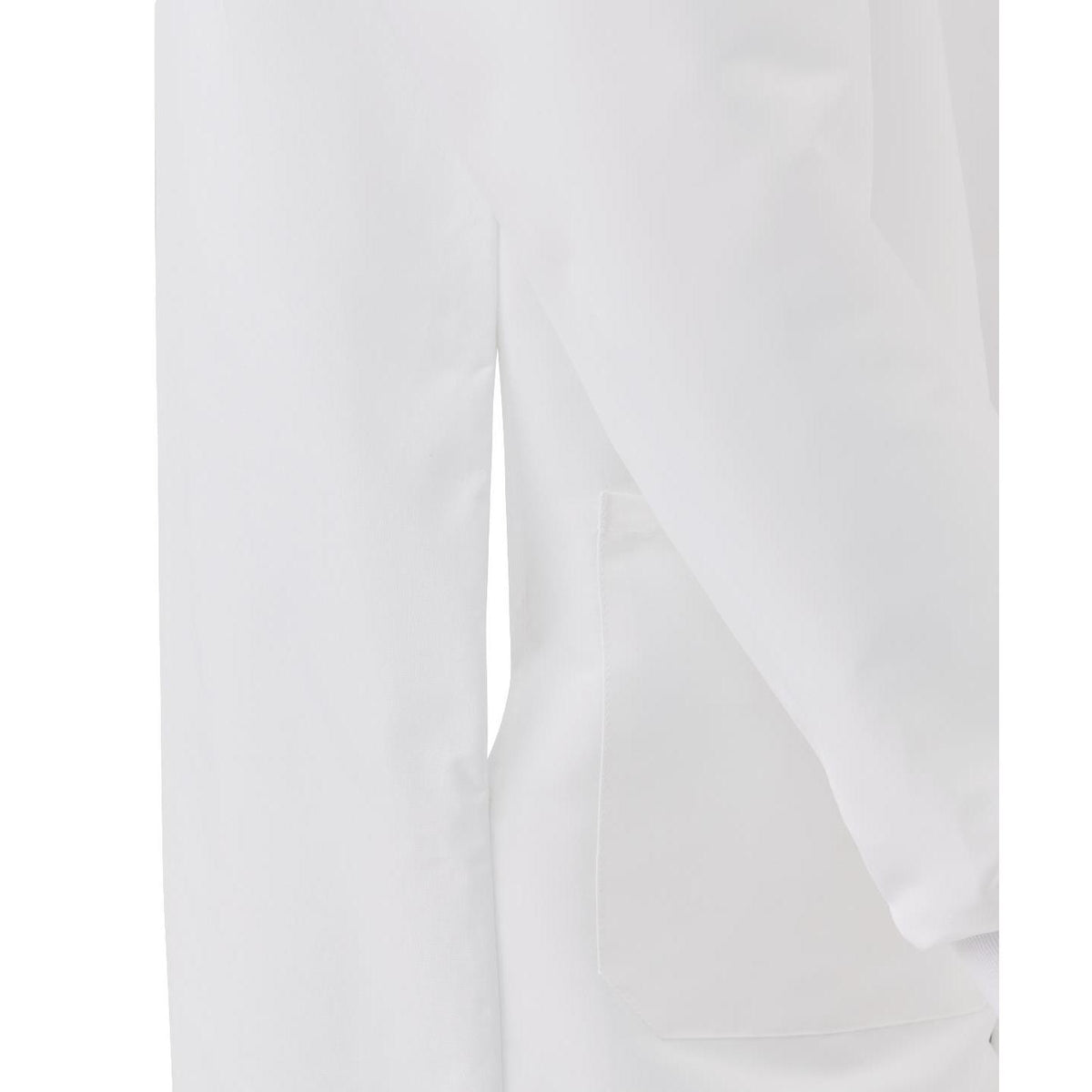 Medline ResiStat® Mens Static & Fluid-Resistant Barrier Lab Coat XS White